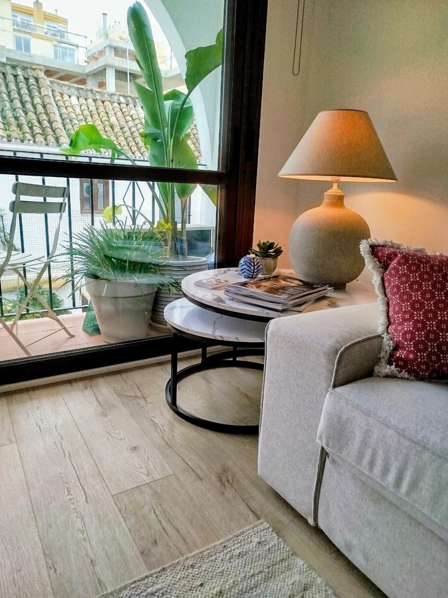 אסטפונה Impressive Apartment With 3 Bedrooms Metres From The Beach מראה חיצוני תמונה